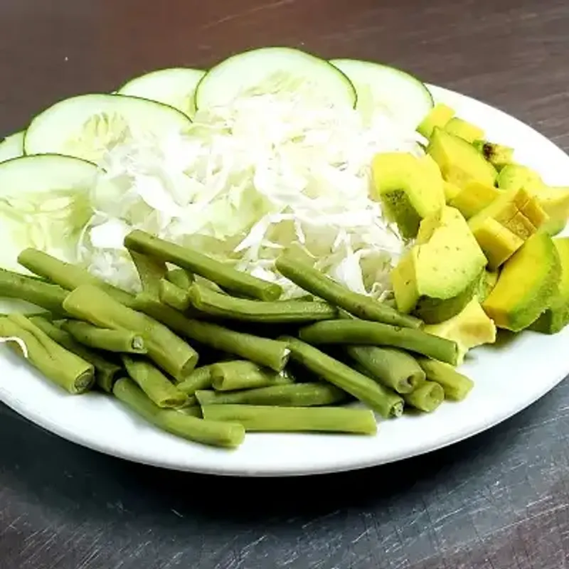 Ensalada de vegetales (vegetables salad)