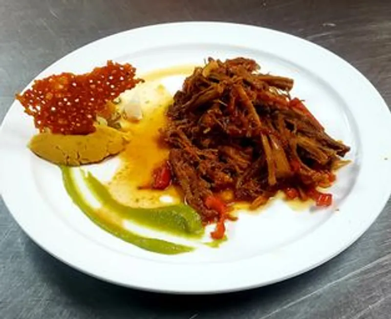 Ropa vieja (sliced beef meat)