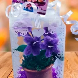 Caja Regalo Floral Artesanal