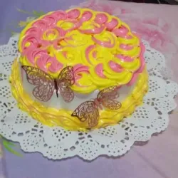 Kake sabor vainilla, 22 cm de diámetro.relleno fanguito. merengue italiano