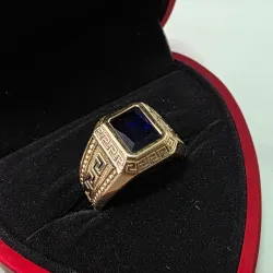 Anillo de hombre estilo Versace