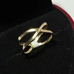Anillo de mujer