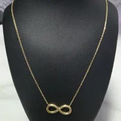 Cadena con diseño infinito