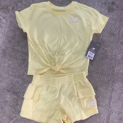 Conjunto amarillo NB