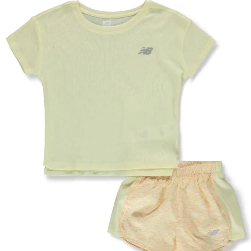 Conjunto deportivo de niña NB