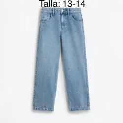 Jeans de mezclilla de flores
