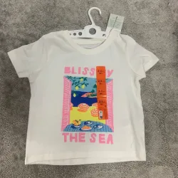 Pulover blanco de niña