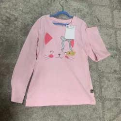 Sueter rosado de niña