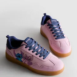 Zapatos rosados de Stich y Angel