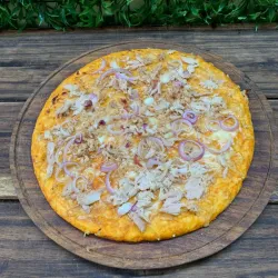 PIZZA DE ATÚN Y CEBOLLA 30 CM.