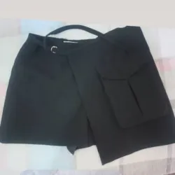 Saya shorts negro de Zara