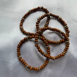 Pulseras de madera 
