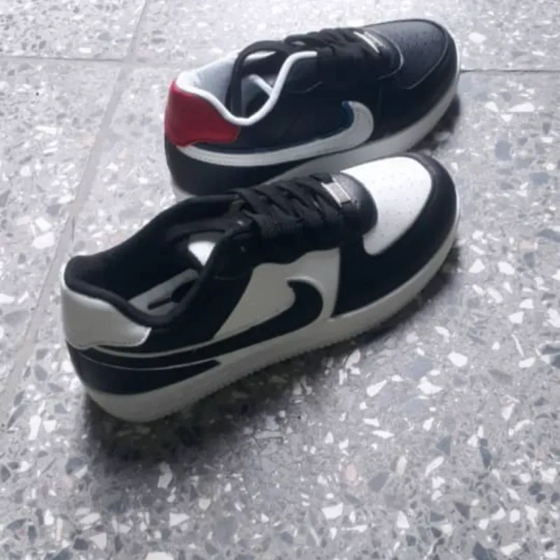 Tenis 