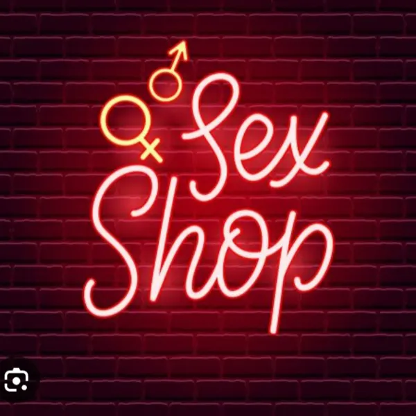 🔥Bienvenido a nuestra tienda de juguetes para adultos dónde encontrarás una amplia gama de productos para vivir tu sexualidad al máximo🔥
✨También tenemos variedad de productos disponibles de nuestra tienda de regalos ✨