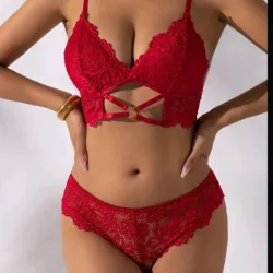 Lencería Roja 