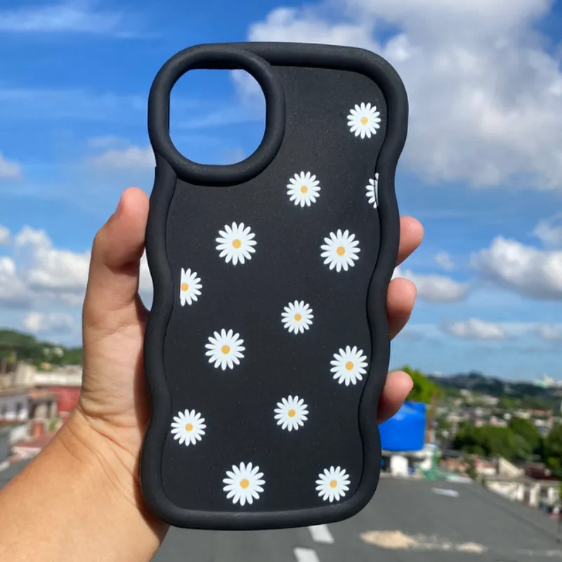 Dark daisy 
