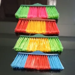 Escobas para hogar