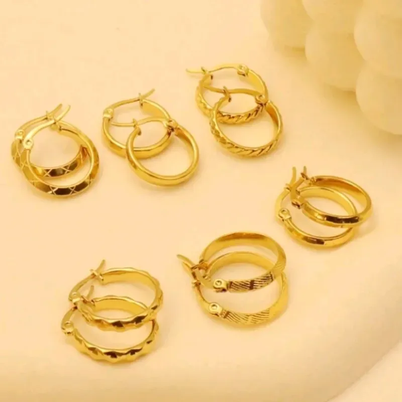 Argollas de acero inoxidable chapadas en oro 18