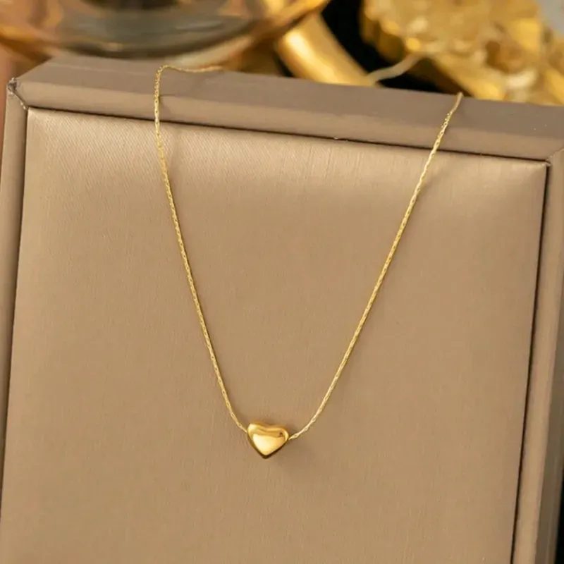 Colgante de acero inoxidable chapado en oro de 18 k