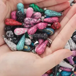 Cuarzos en forma de gota de agua 