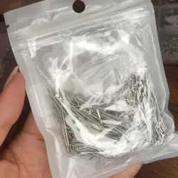 Palitos oara aretes plateados