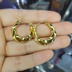 Pendientes de acero inoxidable