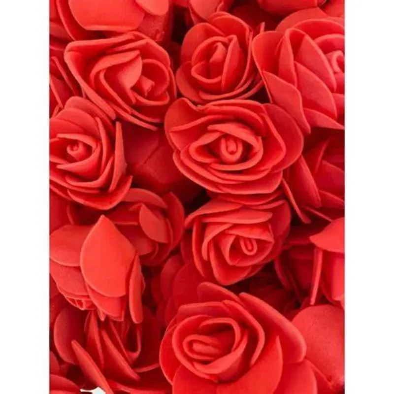 Rosas de foami color rojo