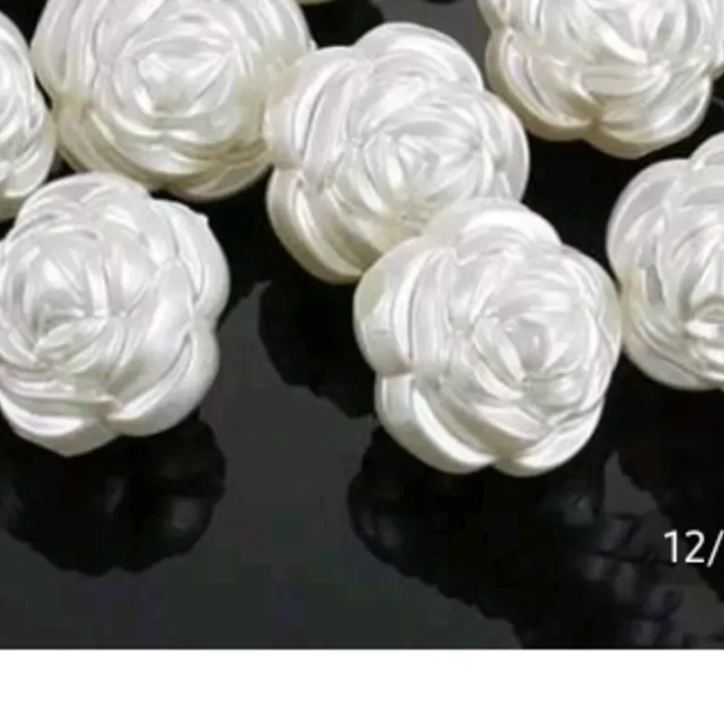 Separador de flor blanca