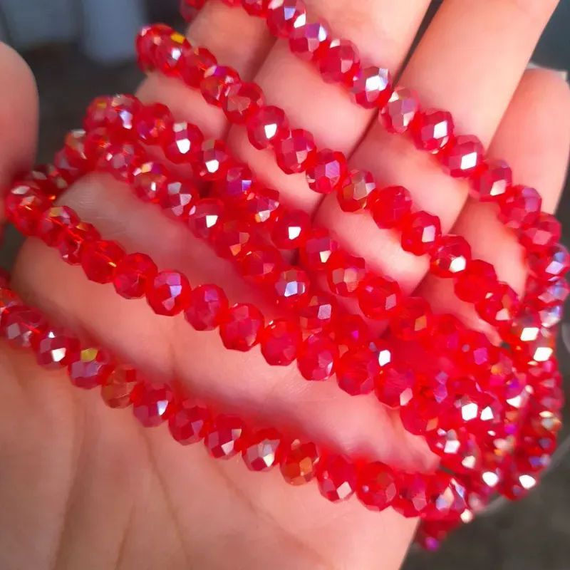 Swarovski de 6 mm rojas