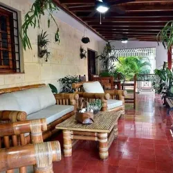 CASA TOTALMENTE INDEPENDIENTE DE LUJO