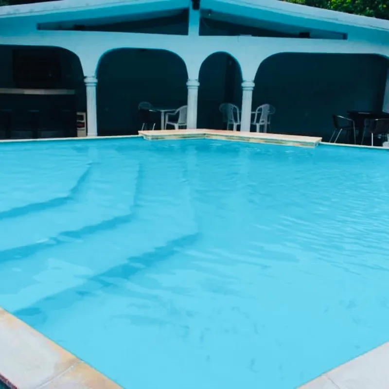 PROPIEDAD EXCLUSIVA CON PISCINA | ALTO POTENCIAL DE NEGOCIO  📍 Ubicada en Reloj Club