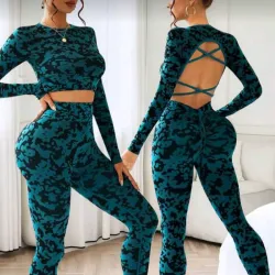 Conjunto mangas largas levanta glúteos verde leopardo