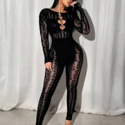 Mono negro de malla con perlas 