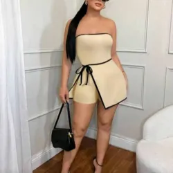 Mono beige corto de tope 