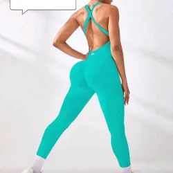 Mono verde de tirantes