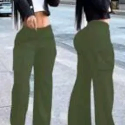 Pantalón de bolsillos verde