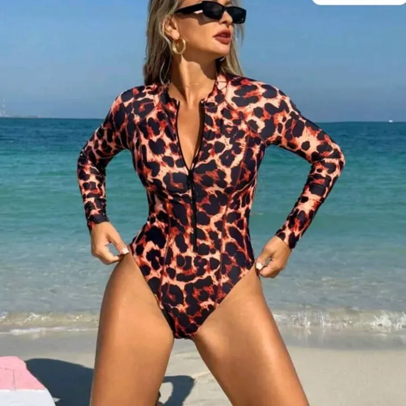 Trusa mangas largas gepardo negra y roja 