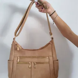 Bolso mediano bolsillo varios Carmelita 