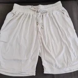 Shorts largo elastizados beige