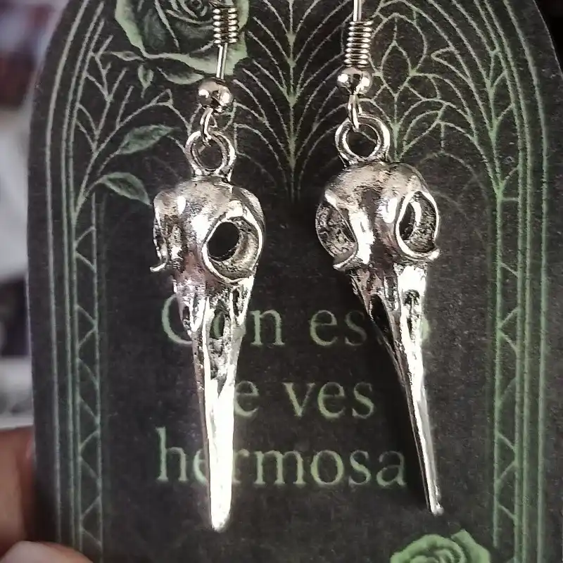 Aretes Encanto - cuervo 