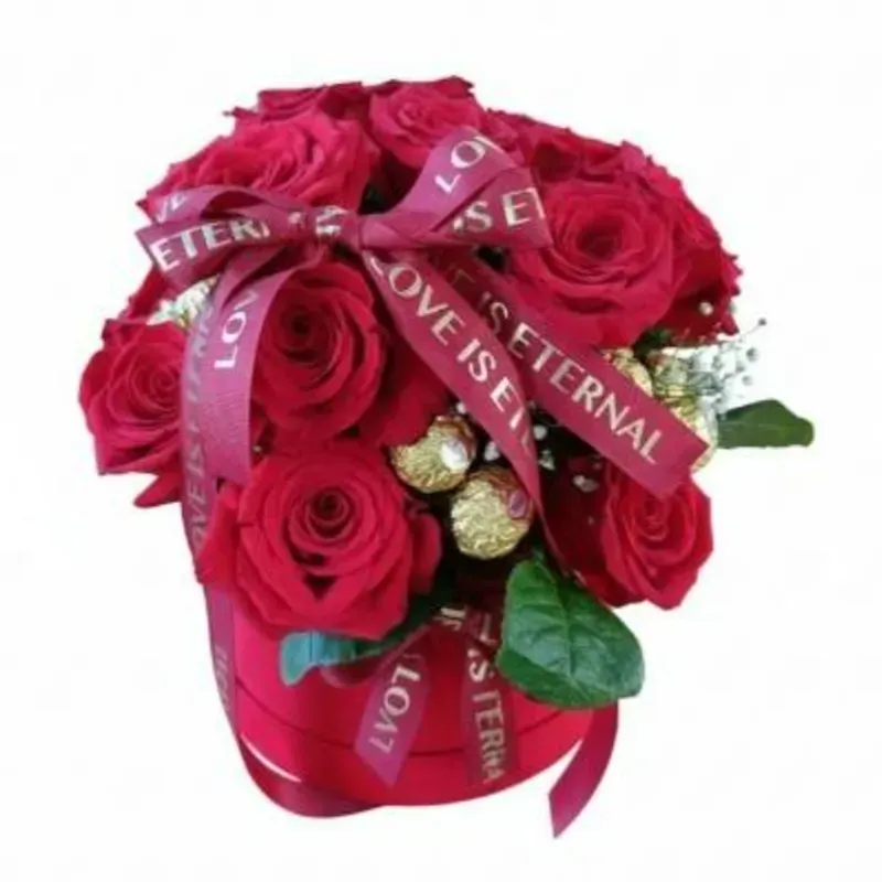Caja Cilíndrica Roja - 16 Rosas Rojas y 16 Ferrero Rocher