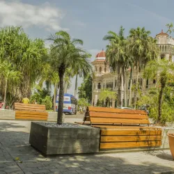 Mobiliario Arquitectónico Personalizado