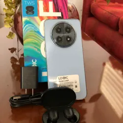 Logic l66 F con opción para 14 gigas de ram(4+10) y 128 gigas internos. Con Cover, Mica, audífonos inalámbricos y cargador.