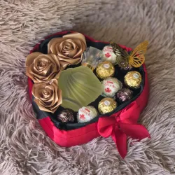 🎁-Regalo con Perfume Alicia en forma de corazón 💟-