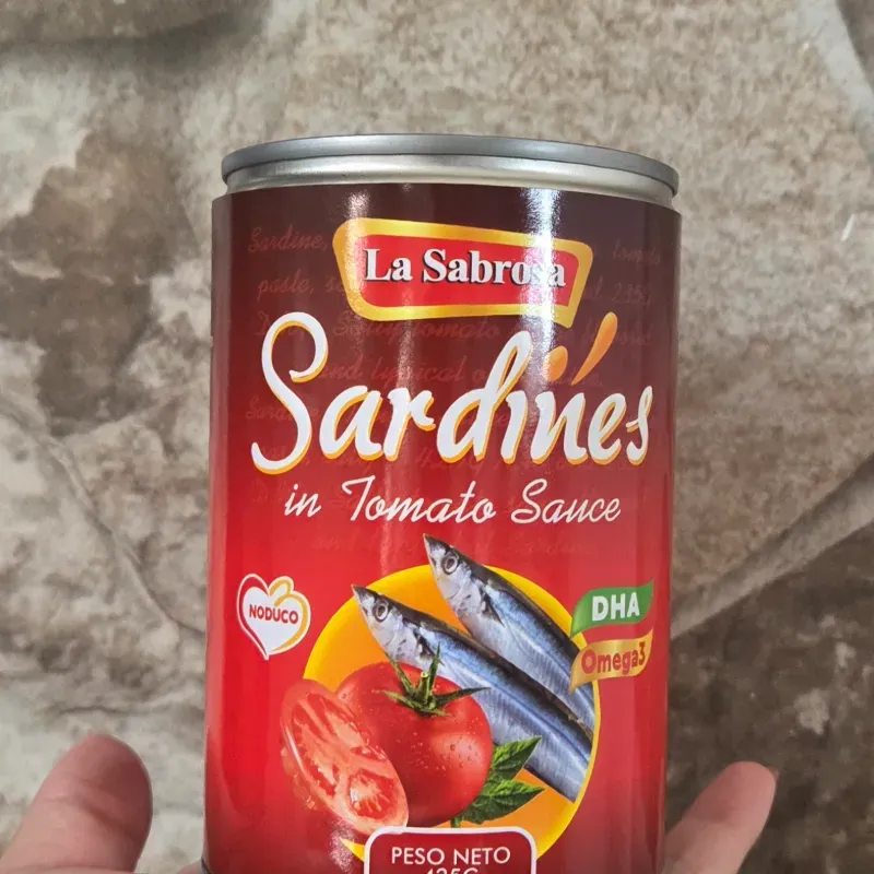 Sardinas en Tomate La Sabrosa 425g   