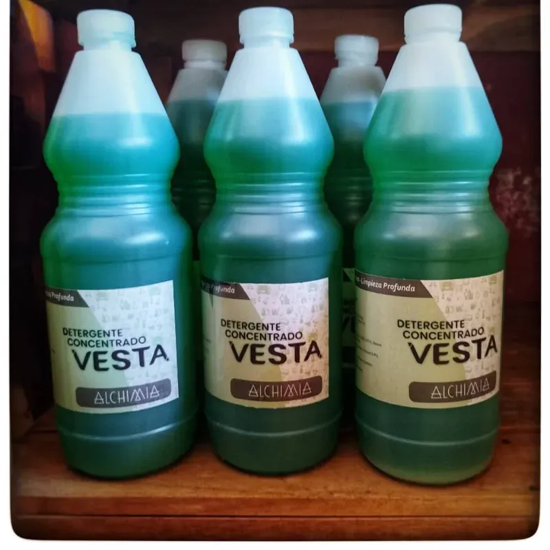 Detergente Multiusos "Vesta" 1L