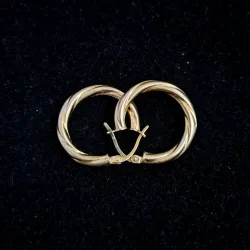 Argollas Torcidas