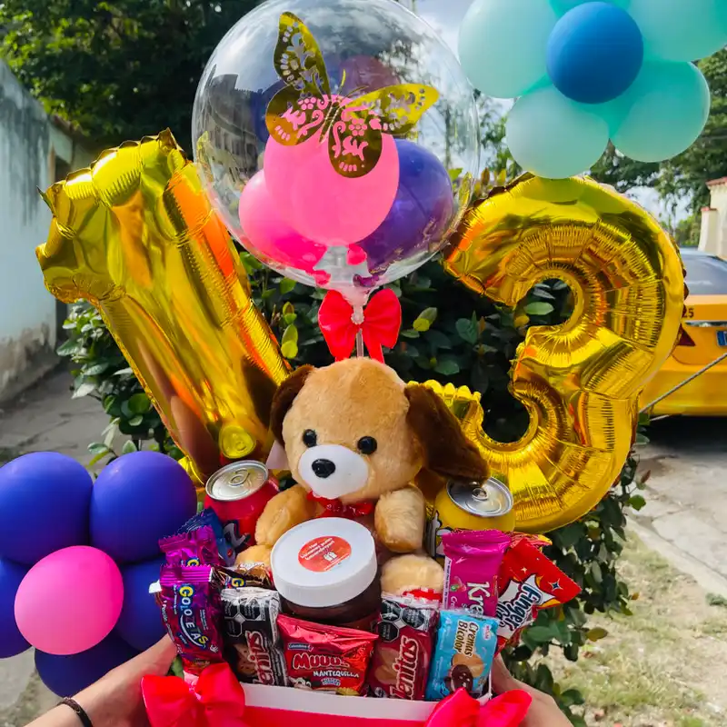✨cajas de chuches con globos de flores ✨