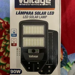 LAMPARA LED SOLAR 90W CON SENSORES D CALOR Y SUS ACCESORIOS  