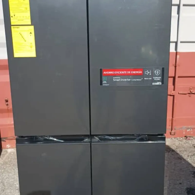 Refrigerador LG 18 pies 4 puertas 